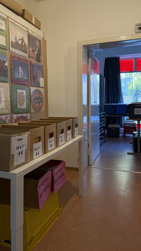 Dixigas-Records, Ebertstr. 2. 76137 Karlsruhe - Günstige Singles