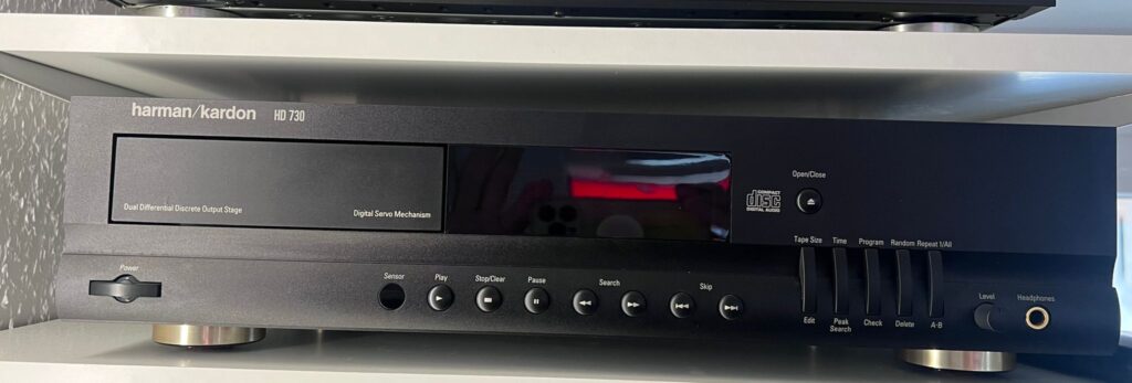 Harman Kardon HD 730 CD Player